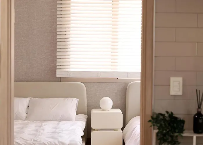 Apartment New! Cozy! #grace Haven At Coex# 2r 3bed, 3-min Subway #next To Coex# Gangnam District, Jamsil, Lotte World# *