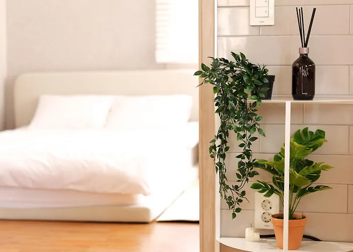 New! Cozy! #grace Haven At Coex# 2r 3bed, 3-min Subway #next To Coex# Gangnam District, Jamsil, Lotte World# * Seoul
